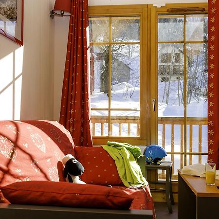 Goelia Les Chalets De Belledonne Saint-Colomban-des-Villards Ngoại thất bức ảnh
