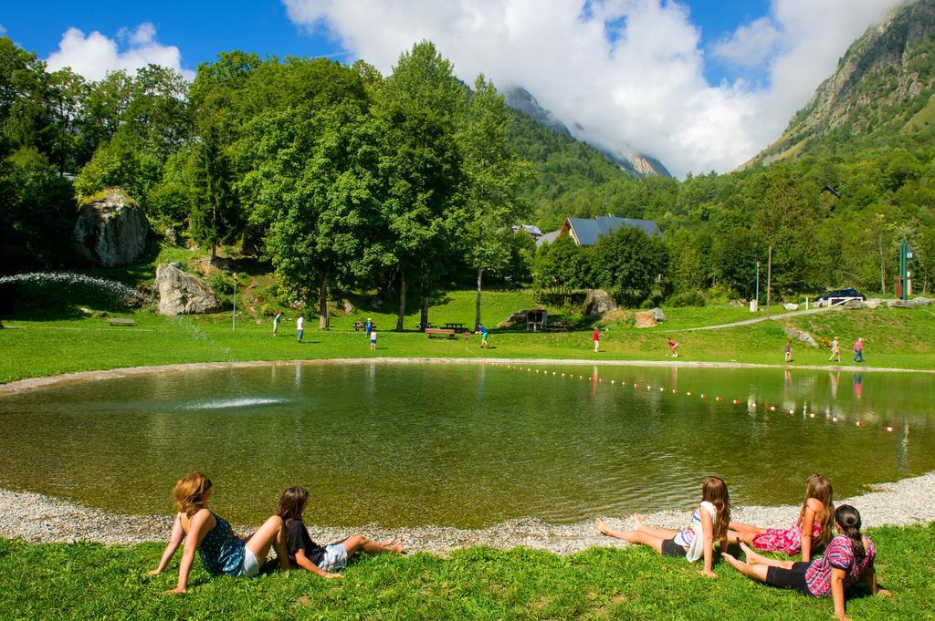 Goelia Les Chalets De Belledonne Saint-Colomban-des-Villards Ngoại thất bức ảnh